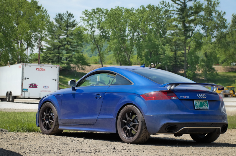 Illustration for article titled Lime Rock Car Show